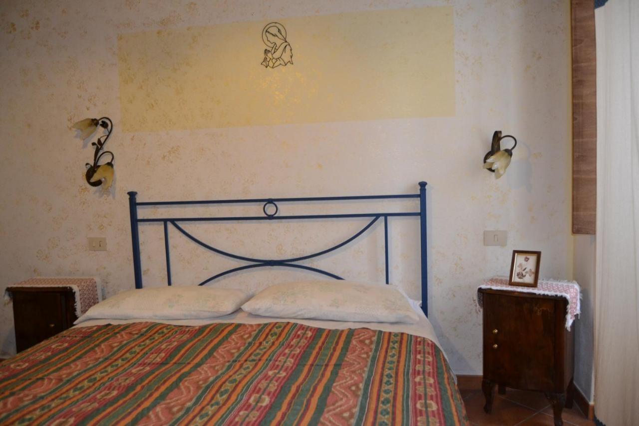 Aritzo Appartamento Romantico ภายนอก รูปภาพ