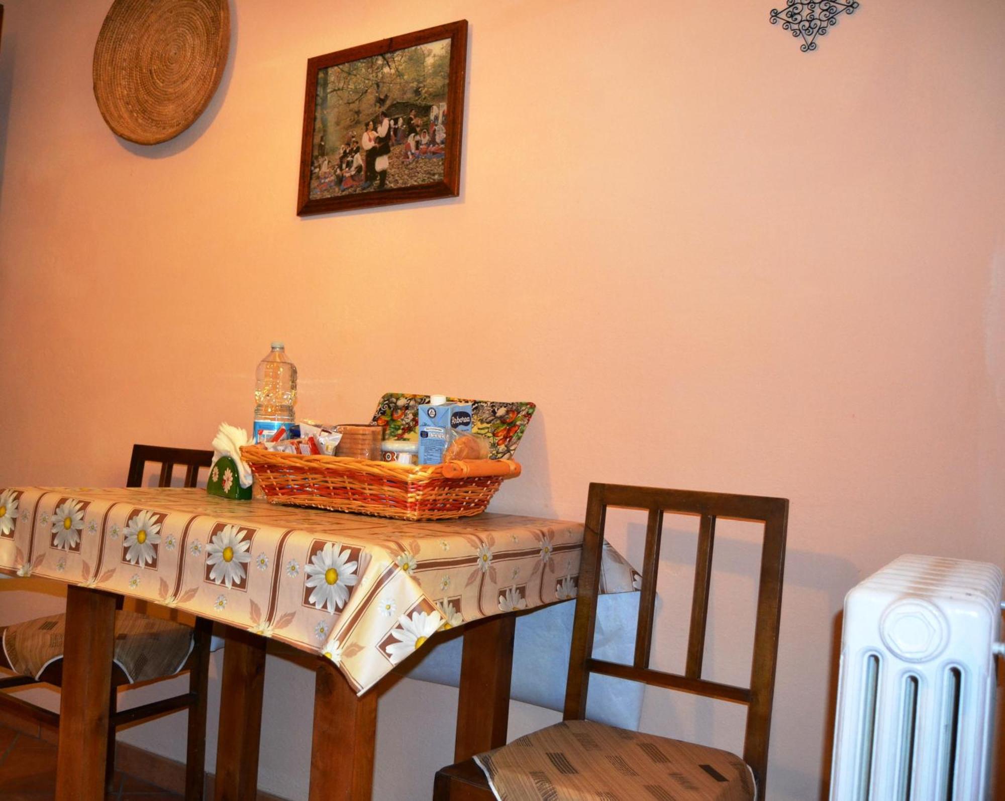 Aritzo Appartamento Romantico ภายนอก รูปภาพ